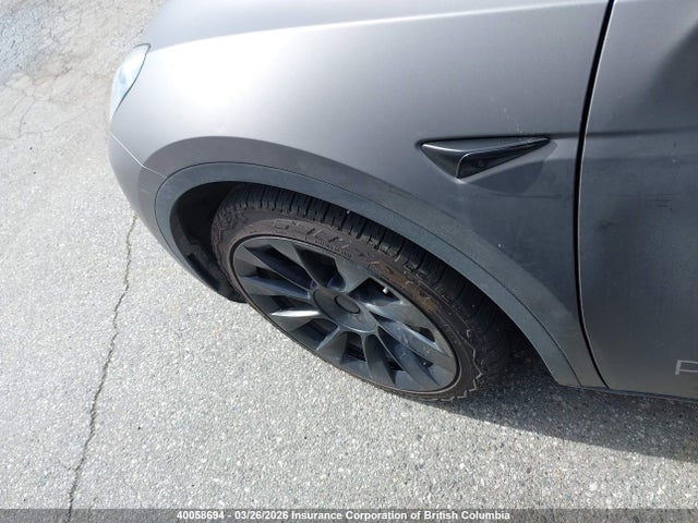 7SAYGAEE6NF403193 Tesla Model Y
