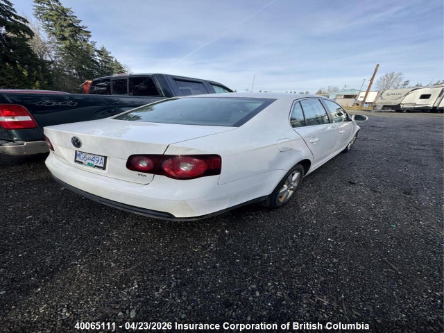 40065111 :رقم المزاد ، 3VWJL71K09M038503 vin ، 2009 Volkswagen Jetta مزاد بيع