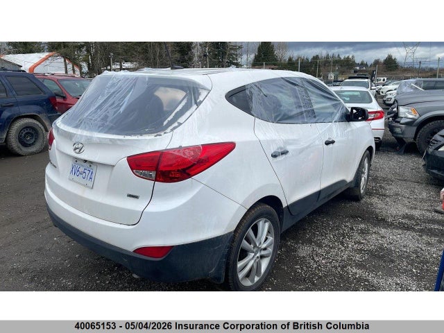 KM8JTCAF5FU060806 Hyundai TUCSON GLS