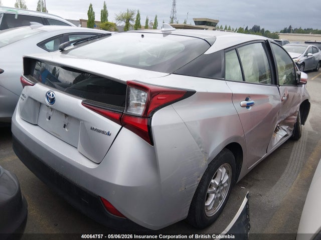 JTDL9MFU6N3039749 Toyota Prius Le/xle/night Shade