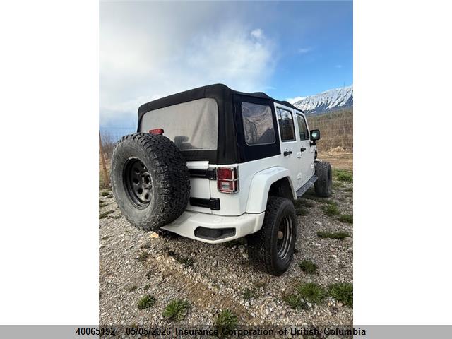 1C4BJWDG6JL886163 Jeep Wrangler Unlimited Sport