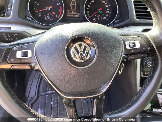 2017 Volkswagen Passat S მანქანა იყიდება აუქციონზე, vin: 1VWAT7A33HC082021, აუქციონის ნომერი: 40065195