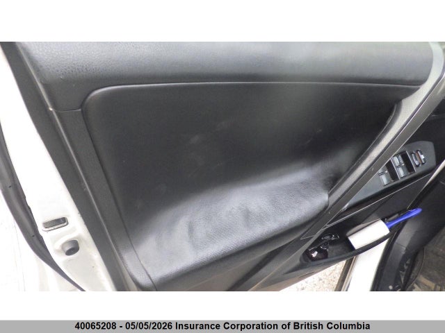 JTMRJREV6HD141737 Toyota RAV4