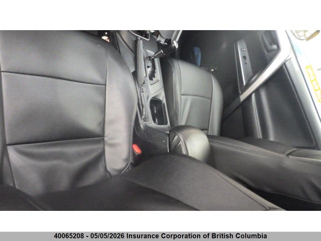 JTMRJREV6HD141737 Toyota RAV4