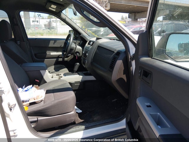 40061279 :رقم المزاد ، 1FMCU9DG5CKA24702 vin ، 2012 Ford Escape Xlt مزاد بيع
