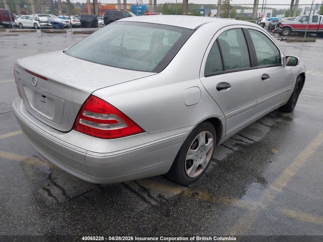 40065228 :رقم المزاد ، WDBRF61J63F382616 vin ، 2003 Mercedes-benz C 240 مزاد بيع