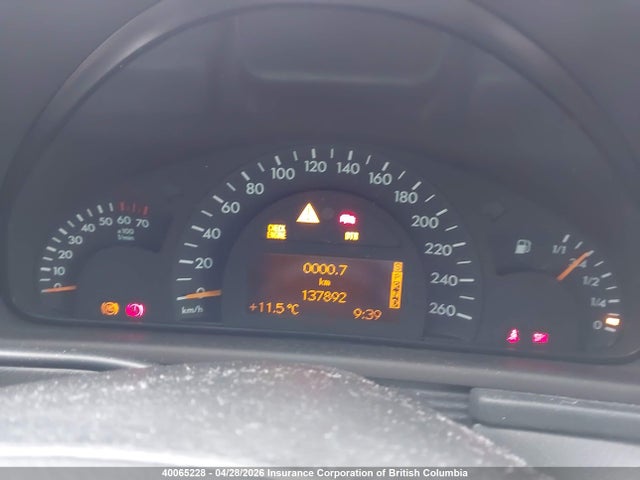 40065228 :رقم المزاد ، WDBRF61J63F382616 vin ، 2003 Mercedes-benz C 240 مزاد بيع