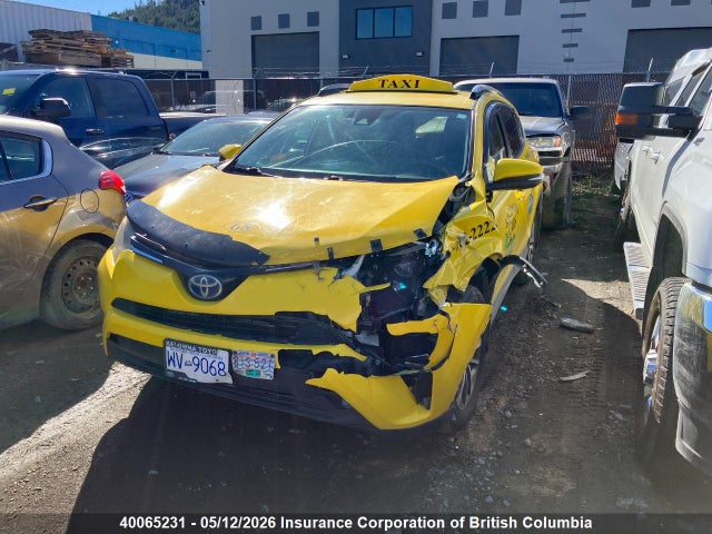 40065231 :رقم المزاد ، JTMRJREV2JD218920 vin ، 2018 Toyota Rav4 مزاد بيع