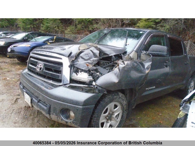 2013 Toyota Tundra Crewmax Sr5 მანქანა იყიდება აუქციონზე, vin: 5TFDY5F11DX300179, აუქციონის ნომერი: 40065384