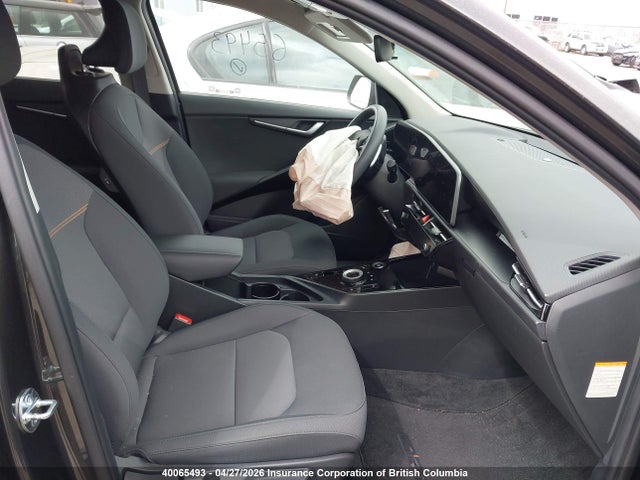KNDCP3L19S5143081 KIA Niro