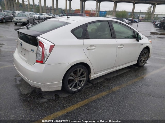 2013 Toyota Prius მანქანა იყიდება აუქციონზე, vin: JTDKN3DU3D0340547, აუქციონის ნომერი: 40065521
