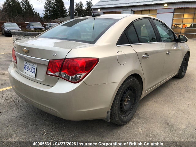1G1PE5SB4F7122428 Chevrolet Cruze