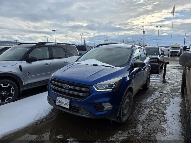 Продажа на аукционе авто 2019 Ford Escape Sel, vin: 1FMCU9HD0KUB39467, номер лота: 40065547
