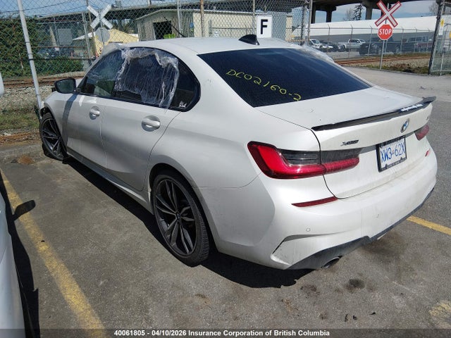 3MW5R7J03L8B22359 BMW 330XI