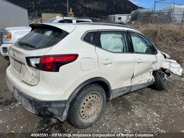 JN1BJ1CR4KW317563 Nissan Qashqai S/sl/sv