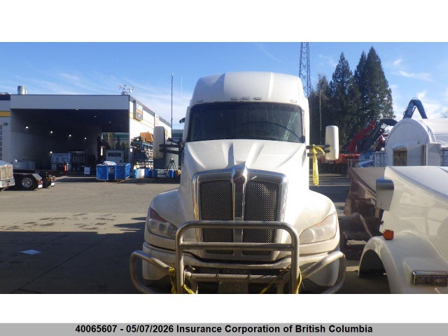1XKYDP9X1RJ982276 Kenworth Construction T680