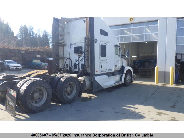 1XKYDP9X1RJ982276 Kenworth Construction T680