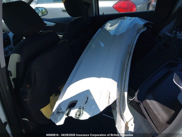KL8CD6SA0JC463212 Chevrolet Spark