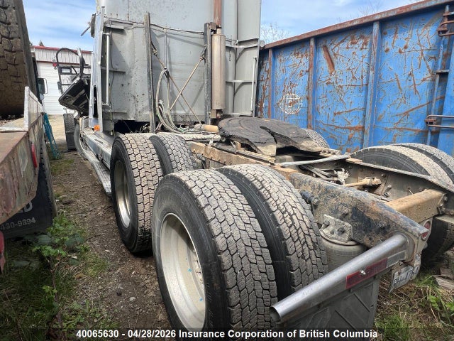1999 Freightliner Cascadia მანქანა იყიდება აუქციონზე, vin: 1FUYDSZB2XPA19587, აუქციონის ნომერი: 40065630