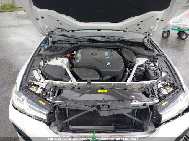 40065694 :رقم المزاد ، WBA33AG01NCH95730 vin ، 2022 Bmw 530e Xdrive مزاد بيع
