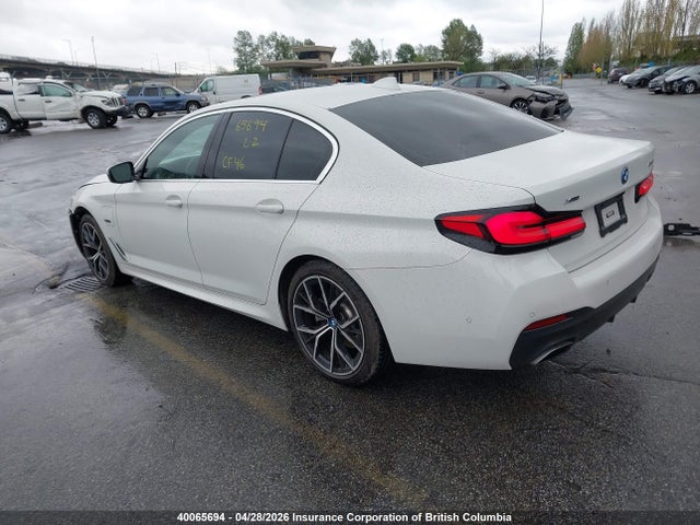 40065694 :رقم المزاد ، WBA33AG01NCH95730 vin ، 2022 Bmw 530e Xdrive مزاد بيع