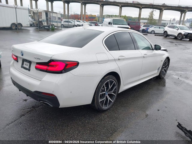 40065694 :رقم المزاد ، WBA33AG01NCH95730 vin ، 2022 Bmw 530e Xdrive مزاد بيع