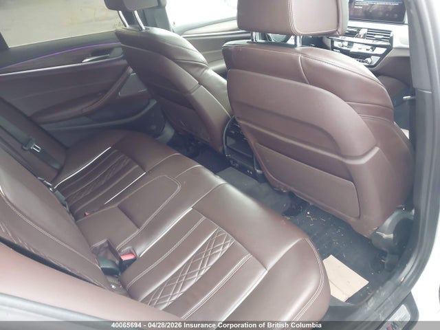40065694 :رقم المزاد ، WBA33AG01NCH95730 vin ، 2022 Bmw 530e Xdrive مزاد بيع