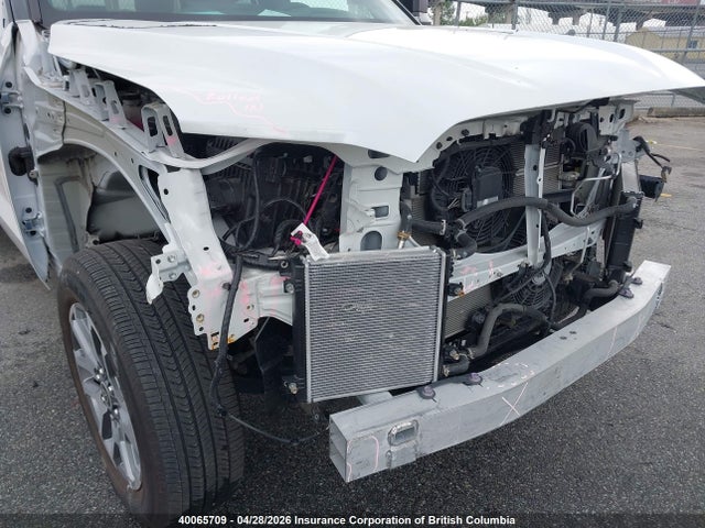 40065709 :رقم المزاد ، 5TFMC5DB4NX005203 vin ، 2022 Toyota Tundra Hybrid Platinum مزاد بيع