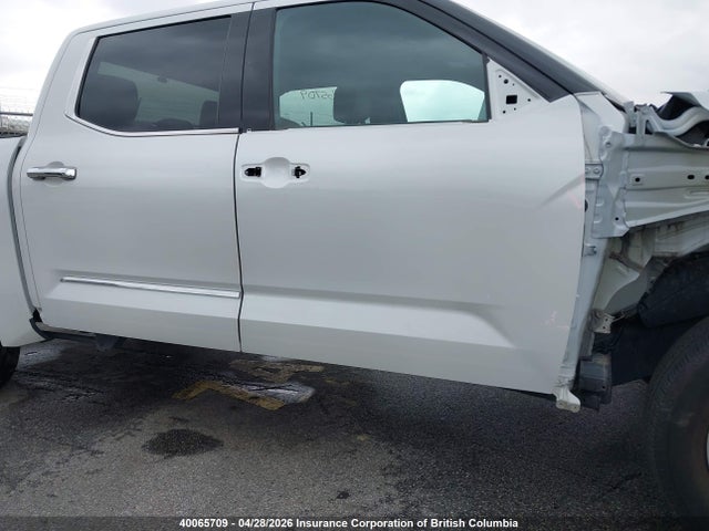 40065709 :رقم المزاد ، 5TFMC5DB4NX005203 vin ، 2022 Toyota Tundra Hybrid Platinum مزاد بيع