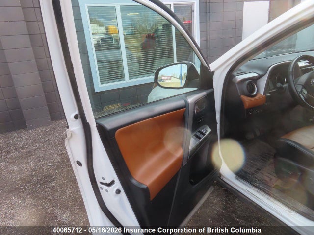 Aukcja sprzedaży 2017 Toyota Rav4, vin: 2T3DFREV0HW548693, numer aukcji: 40065712