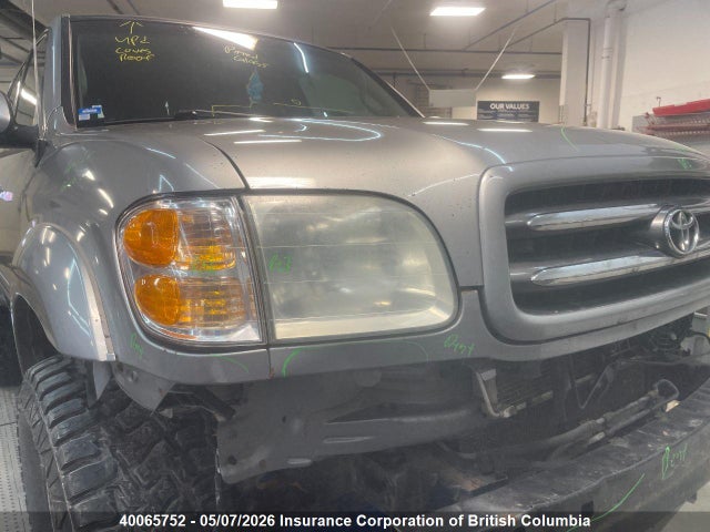 2004 Toyota Sequoia Limited მანქანა იყიდება აუქციონზე, vin: 5TDBT48A54S217244, აუქციონის ნომერი: 40065752