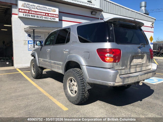 2004 Toyota Sequoia Limited მანქანა იყიდება აუქციონზე, vin: 5TDBT48A54S217244, აუქციონის ნომერი: 40065752