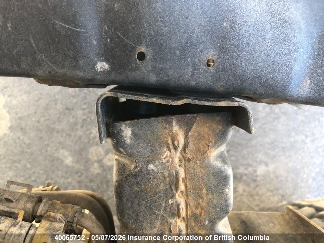2004 Toyota Sequoia Limited მანქანა იყიდება აუქციონზე, vin: 5TDBT48A54S217244, აუქციონის ნომერი: 40065752