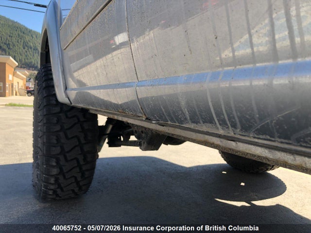 2004 Toyota Sequoia Limited მანქანა იყიდება აუქციონზე, vin: 5TDBT48A54S217244, აუქციონის ნომერი: 40065752