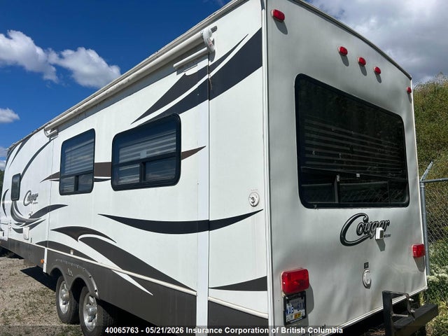 4YDT27R22EC502676 Cougar Keystone