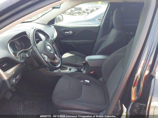 40065775 :رقم المزاد ، 1C4PJMCS2GW260603 vin ، 2016 Jeep Cherokee Latitude مزاد بيع