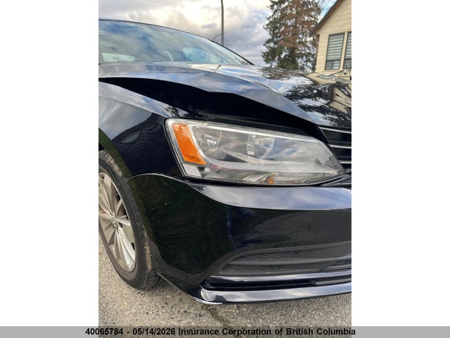 2015 Volkswagen Jetta მანქანა იყიდება აუქციონზე, vin: 3VW2K7AJXFM304409, აუქციონის ნომერი: 40065784