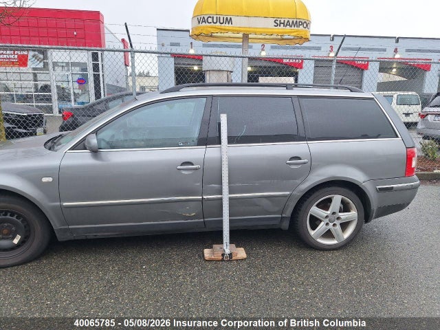 2004 Volkswagen Passat Gls 1.8t მანქანა იყიდება აუქციონზე, vin: WVWVD23B04E001323, აუქციონის ნომერი: 40065785