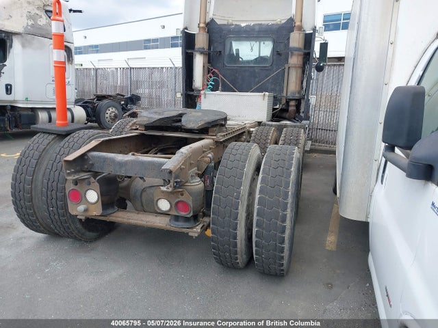 Aukcja sprzedaży 2005 Freightliner Conventional Fld120, vin: 1FUJALAV65DN71157, numer aukcji: 40065795