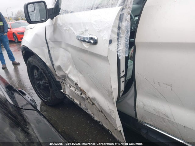 2011 Ford Explorer Xlt მანქანა იყიდება აუქციონზე, vin: 1FMHK8D82BGA66955, აუქციონის ნომერი: 40063005