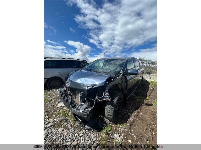 40065828 :رقم المزاد ، 5TDKK3DC8FS614549 vin ، 2015 Toyota Sienna Le مزاد بيع