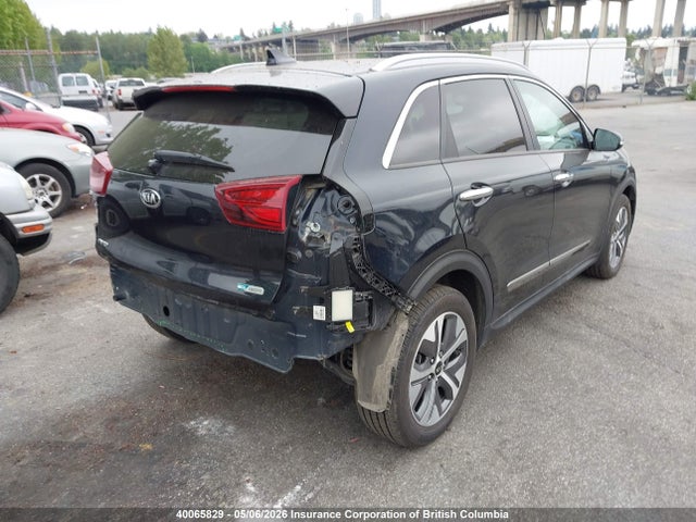 KNDCE3LG4L5060976 KIA Niro