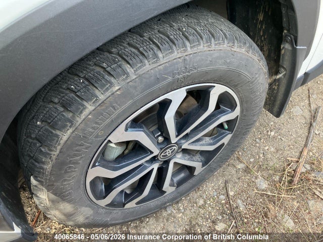 40065846 :رقم المزاد ، 7MUFBABG8PV012916 vin ، 2023 Toyota Corolla Cross Hybrid Se مزاد بيع