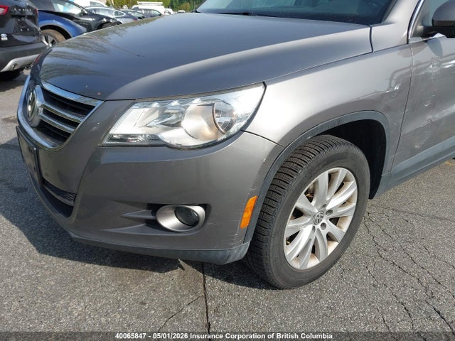 40065847 :رقم المزاد ، WVGBV7AX2AW514571 vin ، 2010 Volkswagen Tiguan Se/sel مزاد بيع