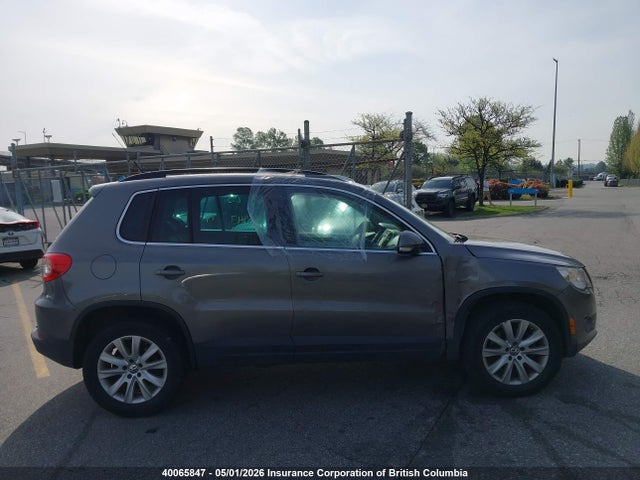 40065847 :رقم المزاد ، WVGBV7AX2AW514571 vin ، 2010 Volkswagen Tiguan Se/sel مزاد بيع