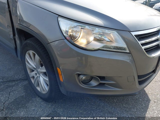 40065847 :رقم المزاد ، WVGBV7AX2AW514571 vin ، 2010 Volkswagen Tiguan Se/sel مزاد بيع