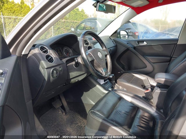 40065847 :رقم المزاد ، WVGBV7AX2AW514571 vin ، 2010 Volkswagen Tiguan Se/sel مزاد بيع
