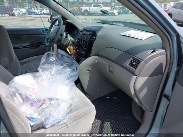 40065868 :رقم المزاد ، 5TDZA29C45S335263 vin ، 2005 Toyota Sienna Ce مزاد بيع