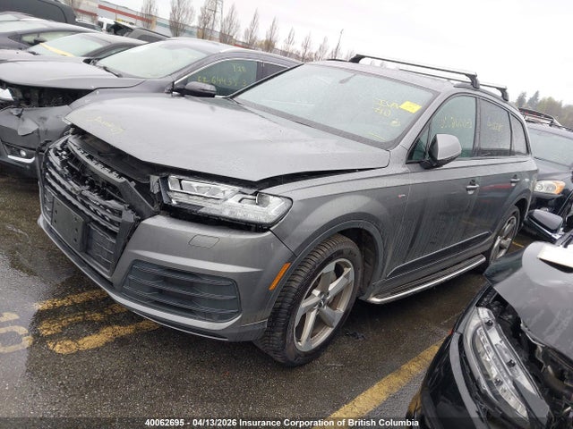 WA1WAAF77JD018727 Audi Q7 Technik S-line