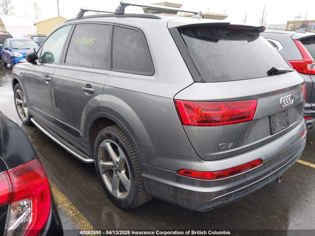 WA1WAAF77JD018727 Audi Q7 Technik S-line